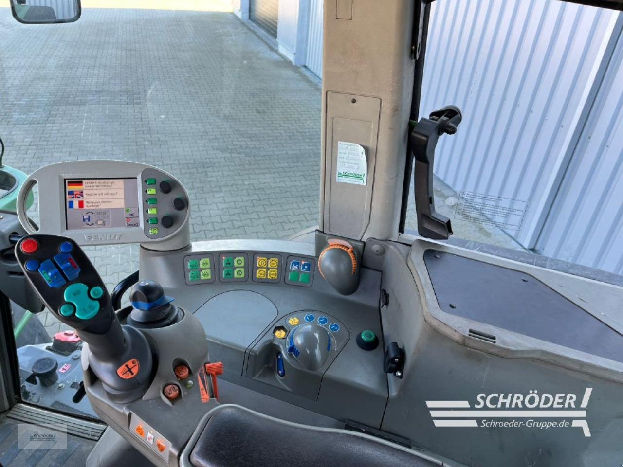 Traktor типа Fendt 415 VARIO TMS, Gebrauchtmaschine в Wildeshausen (Фотография 9)