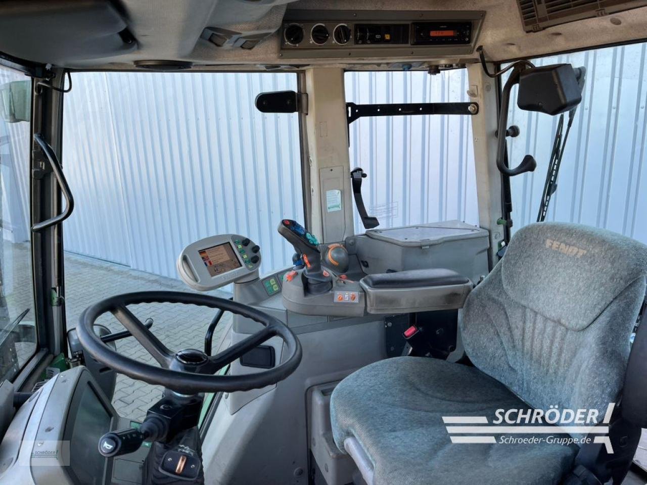 Traktor типа Fendt 415 VARIO TMS, Gebrauchtmaschine в Wildeshausen (Фотография 13)