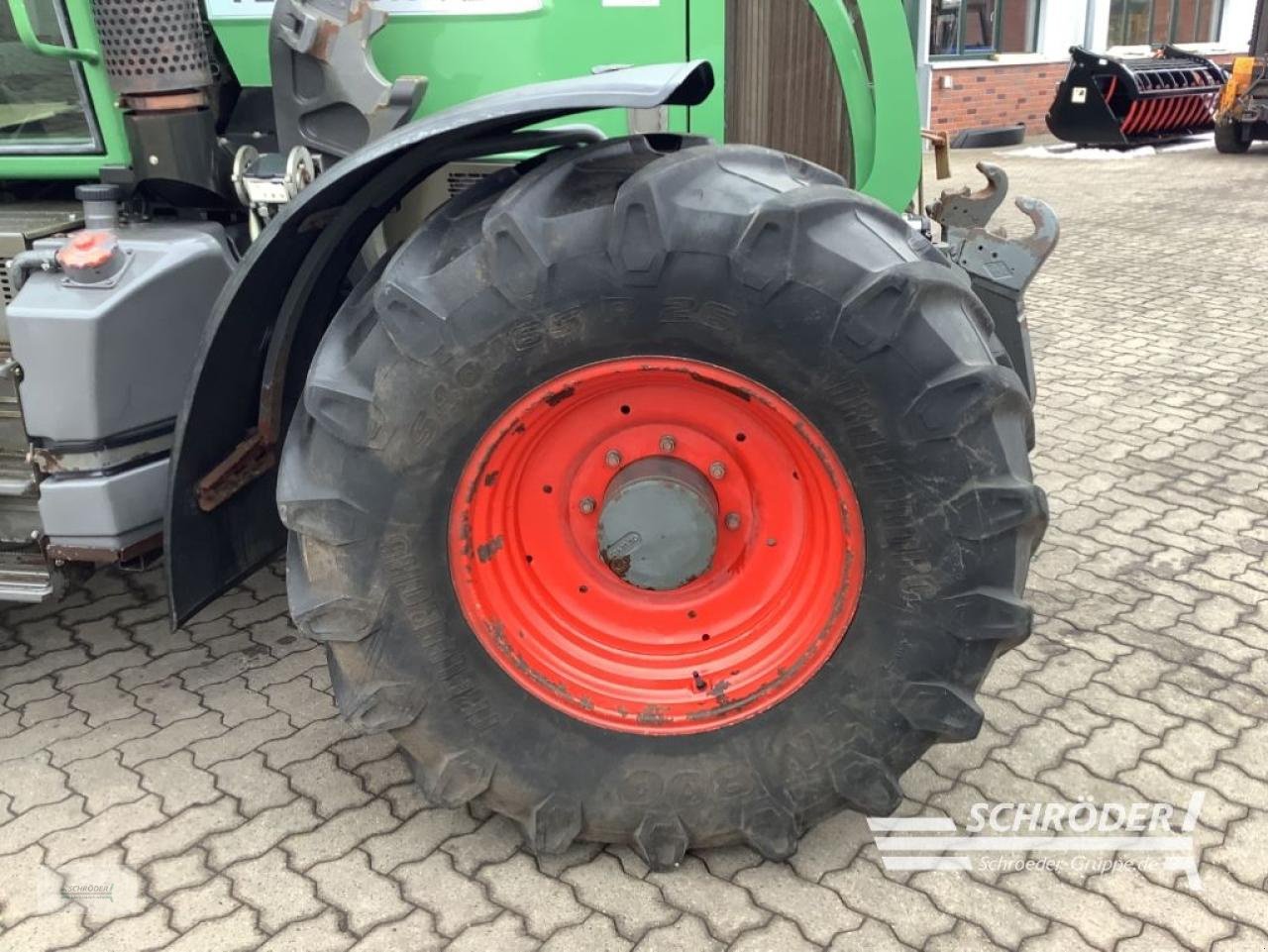 Traktor a típus Fendt 415 VARIO TMS, Gebrauchtmaschine ekkor: Völkersen (Kép 17)
