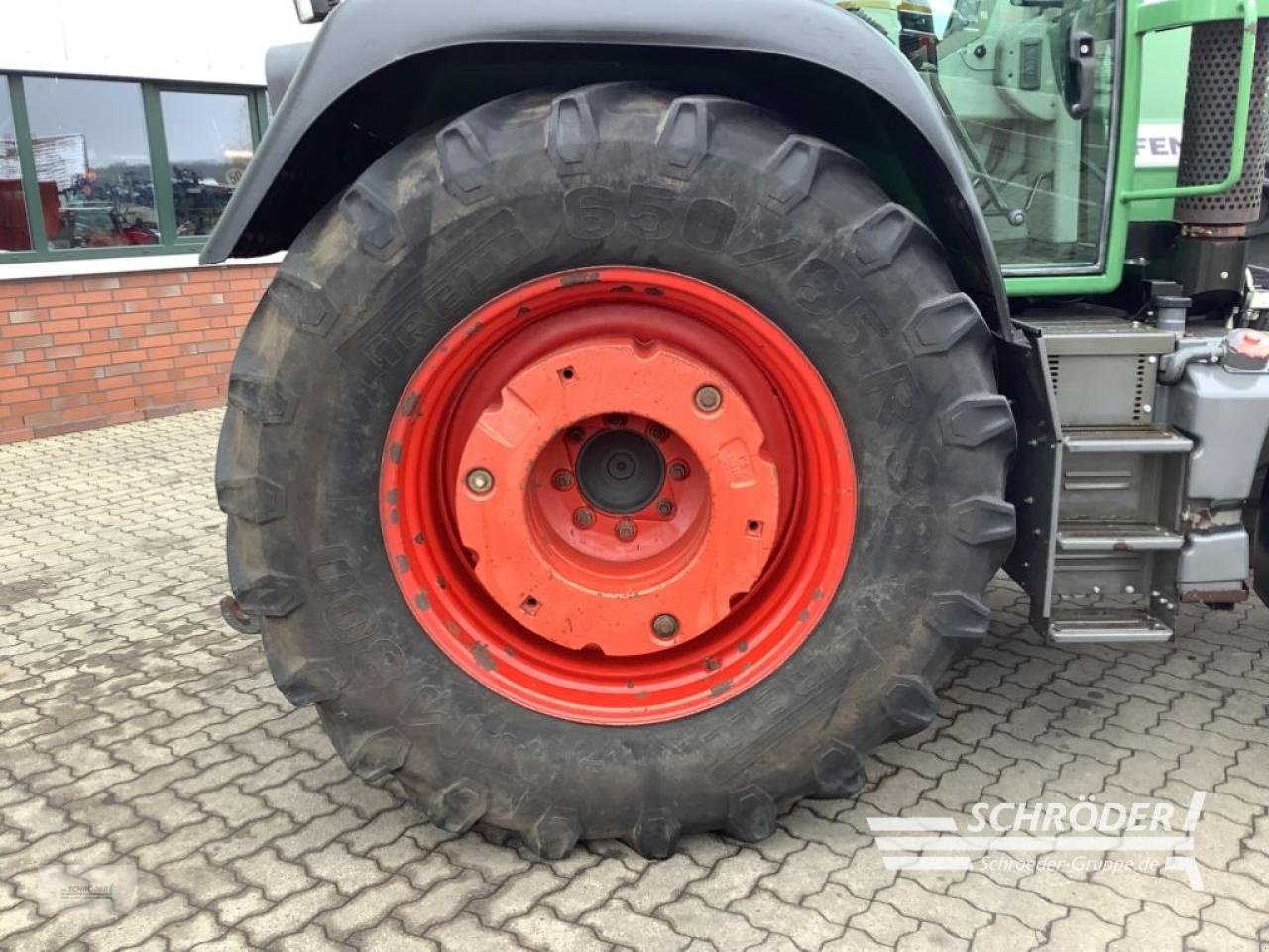 Traktor a típus Fendt 415 VARIO TMS, Gebrauchtmaschine ekkor: Völkersen (Kép 18)