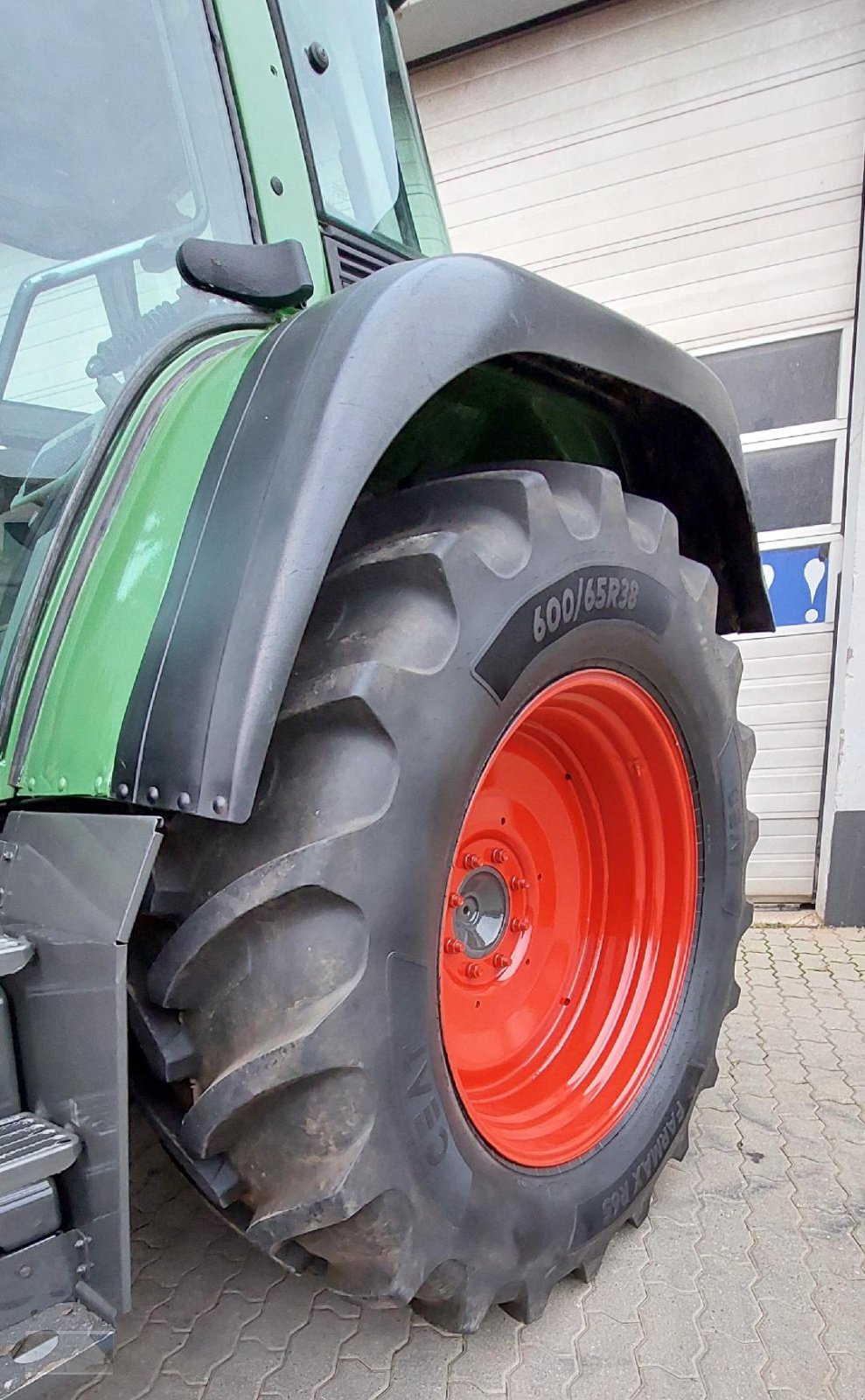 Traktor del tipo Fendt 415 Vario, Gebrauchtmaschine en Kleinlangheim - Atzhausen (Imagen 4)