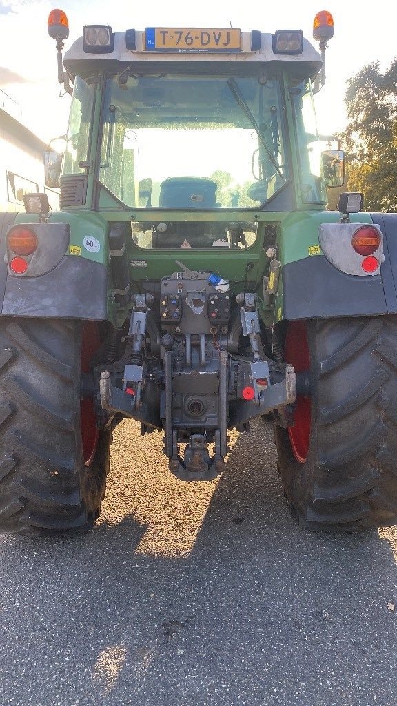 Traktor typu Fendt 415 Vario, Gebrauchtmaschine v Vollenhove (Obrázek 2)