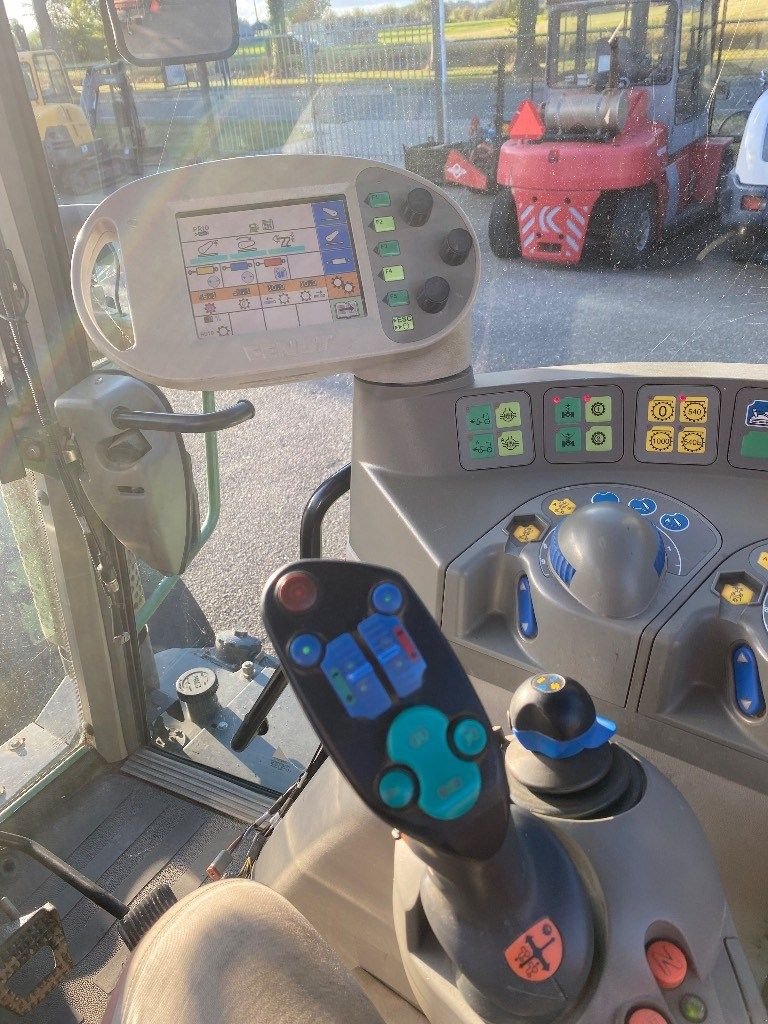 Traktor typu Fendt 415 Vario, Gebrauchtmaschine v Vollenhove (Obrázek 4)