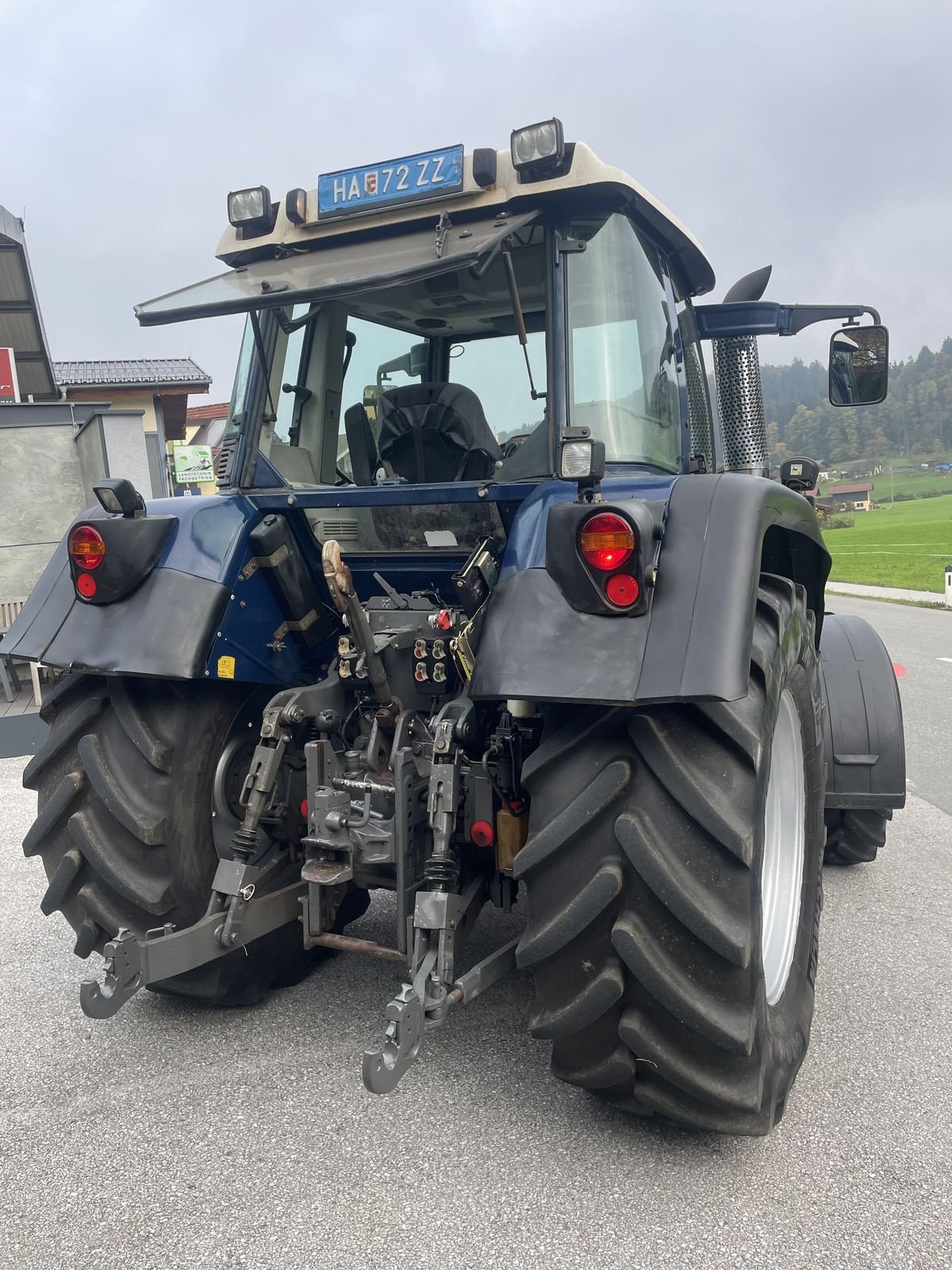 Traktor of the type Fendt 415 Vario, Gebrauchtmaschine in Adnet (Picture 11)