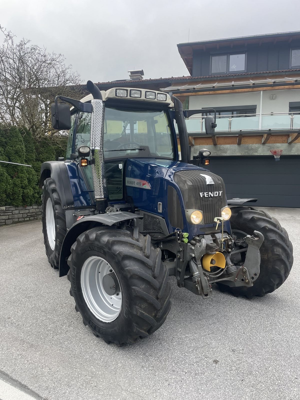 Traktor of the type Fendt 415 Vario, Gebrauchtmaschine in Adnet (Picture 7)