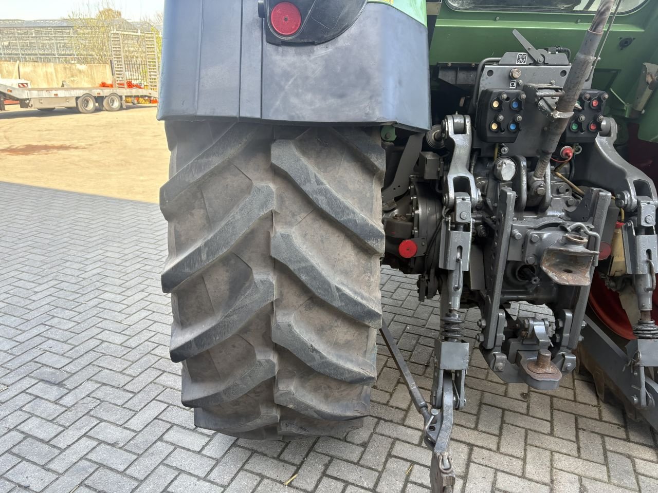 Traktor a típus Fendt 415, Gebrauchtmaschine ekkor: Wapenveld (Kép 8)