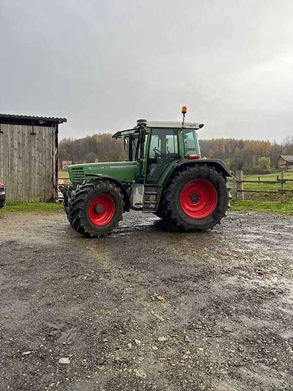 Traktor des Typs Fendt 512 C, Gebrauchtmaschine in Ziegenhagen (Bild 1)