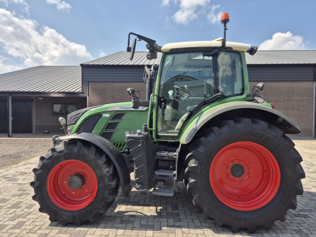 Traktor типа Fendt 512 SCR Power, Gebrauchtmaschine в Boekel (Фотография 4)