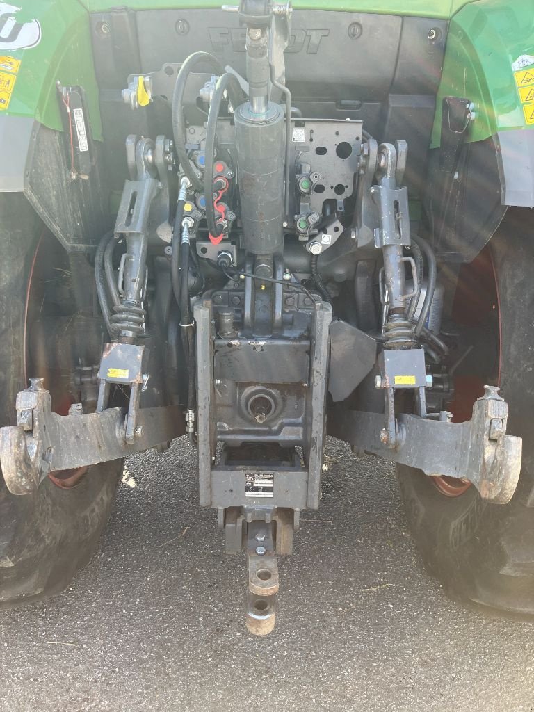 Traktor typu Fendt 512 VARIO POWER, Gebrauchtmaschine v MORLHON LE HAUT (Obrázek 8)