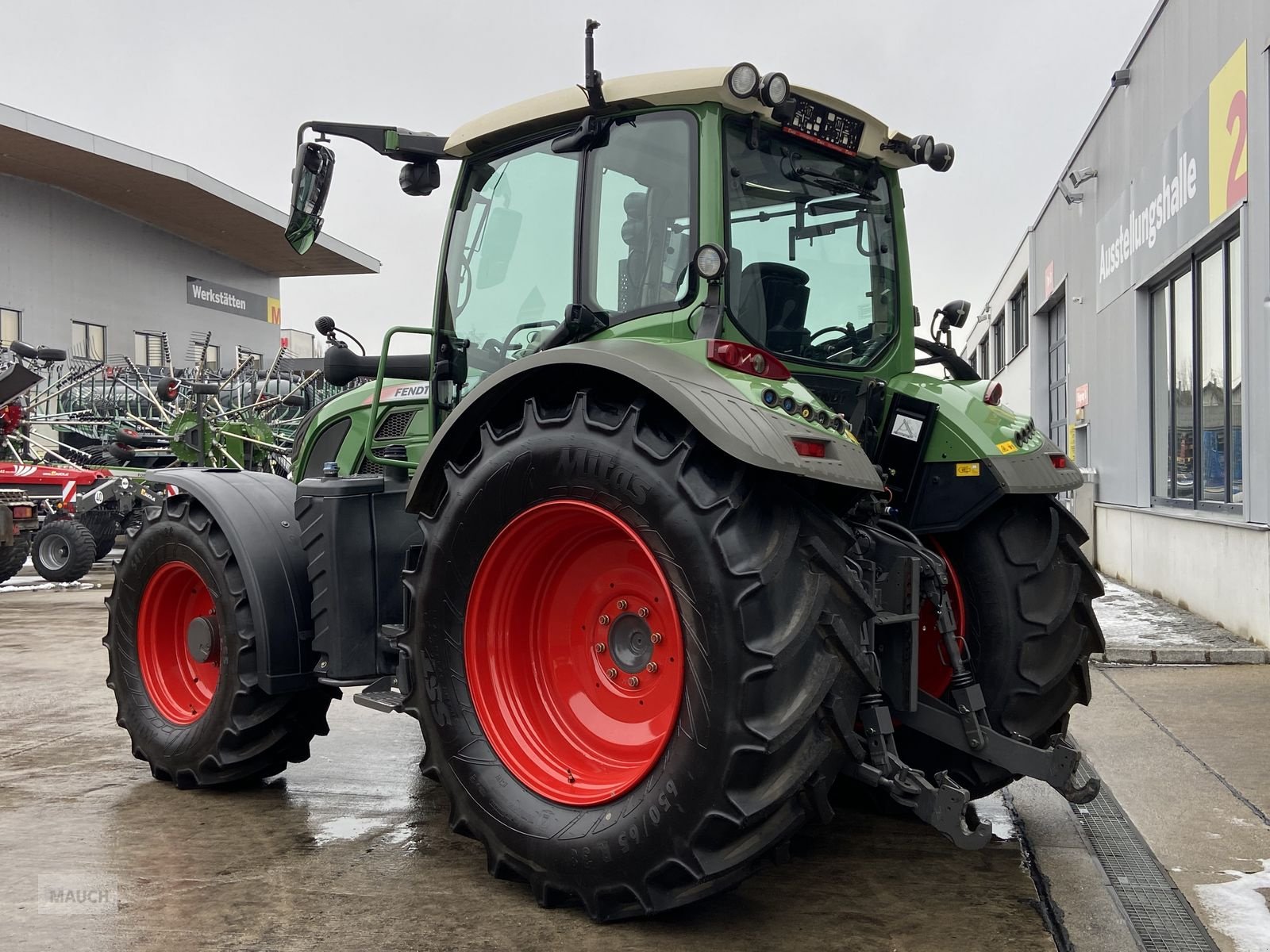 Traktor des Typs Fendt 512 Vario Power, Gebrauchtmaschine in Burgkirchen (Bild 2)
