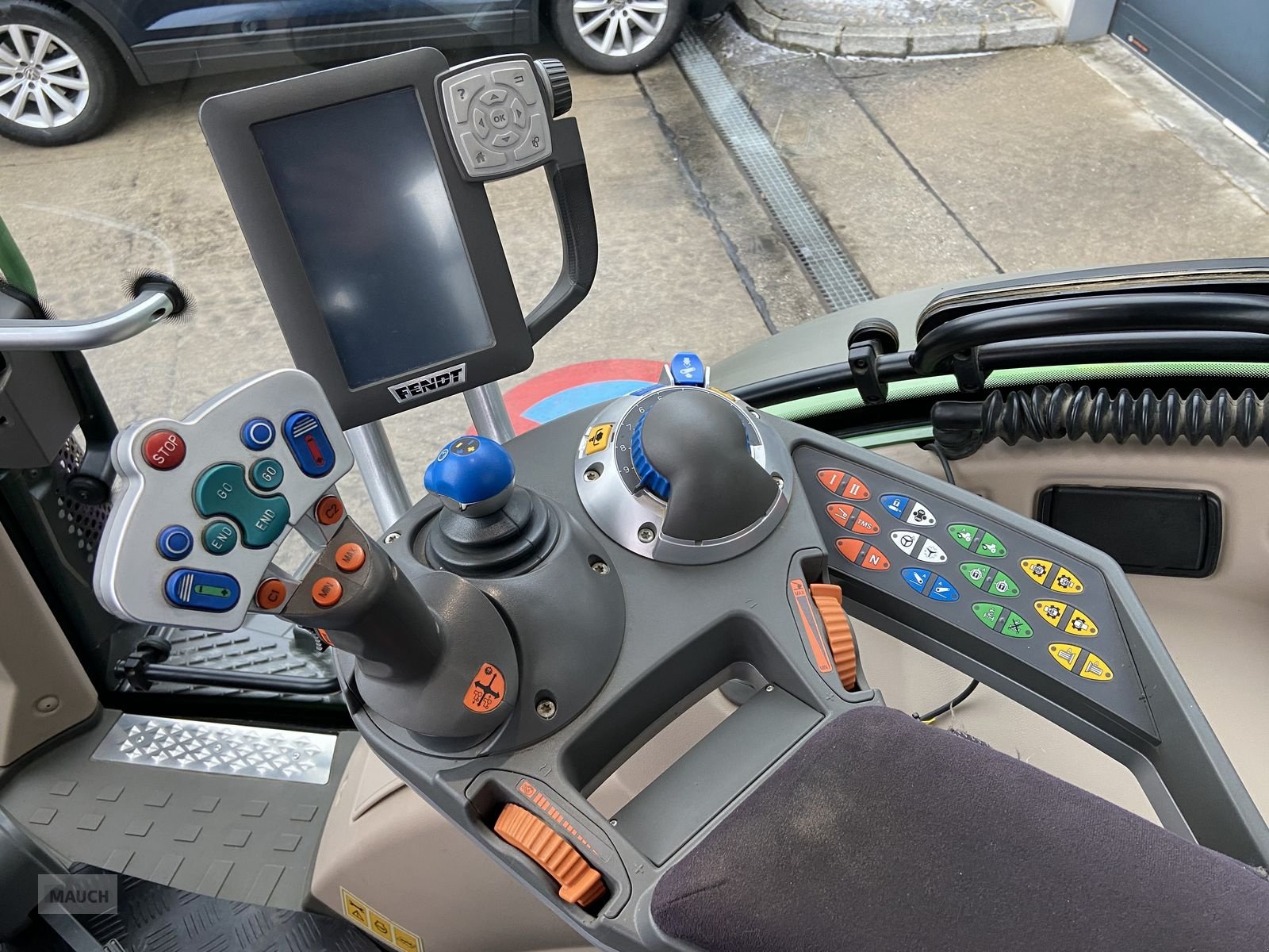 Traktor des Typs Fendt 512 Vario Power, Gebrauchtmaschine in Burgkirchen (Bild 12)