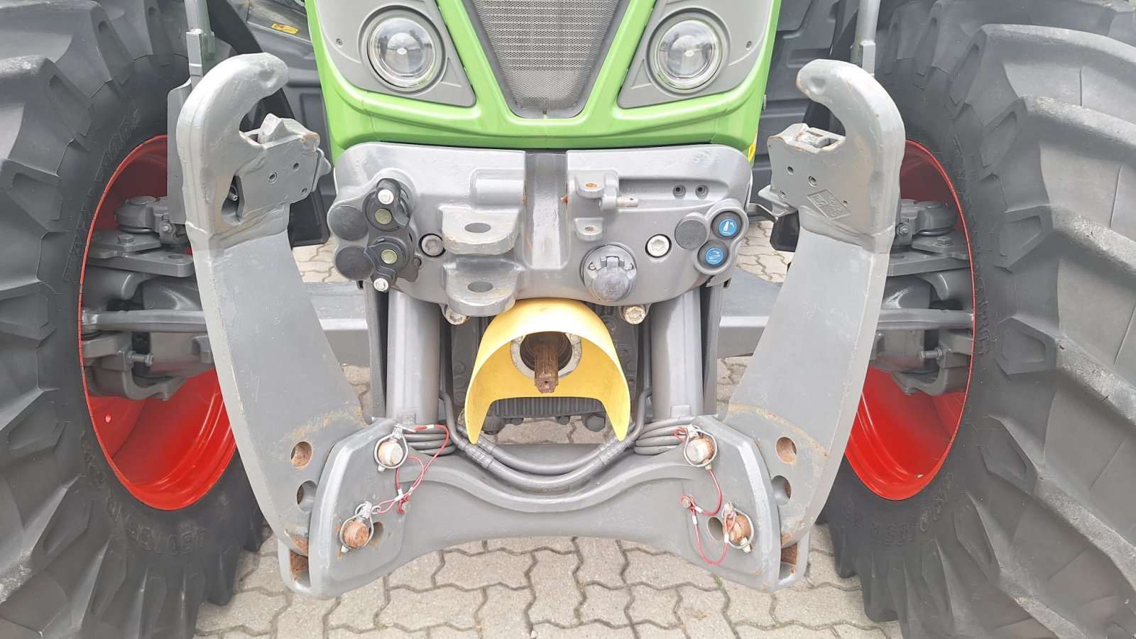 Traktor типа Fendt 512 Vario S4 Power+, Gebrauchtmaschine в Holle- Grasdorf (Фотография 5)