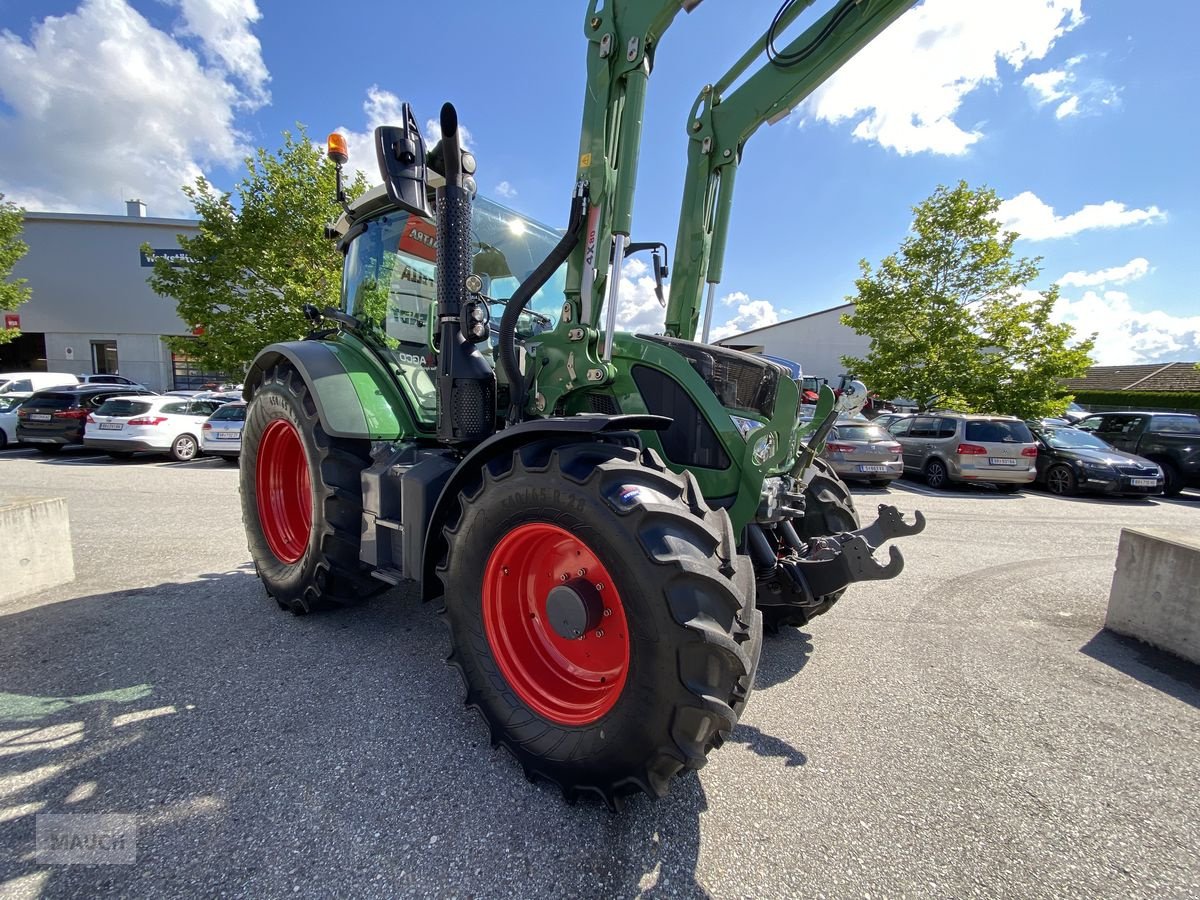 Traktor des Typs Fendt 512 Vario, Gebrauchtmaschine in Burgkirchen (Bild 3)