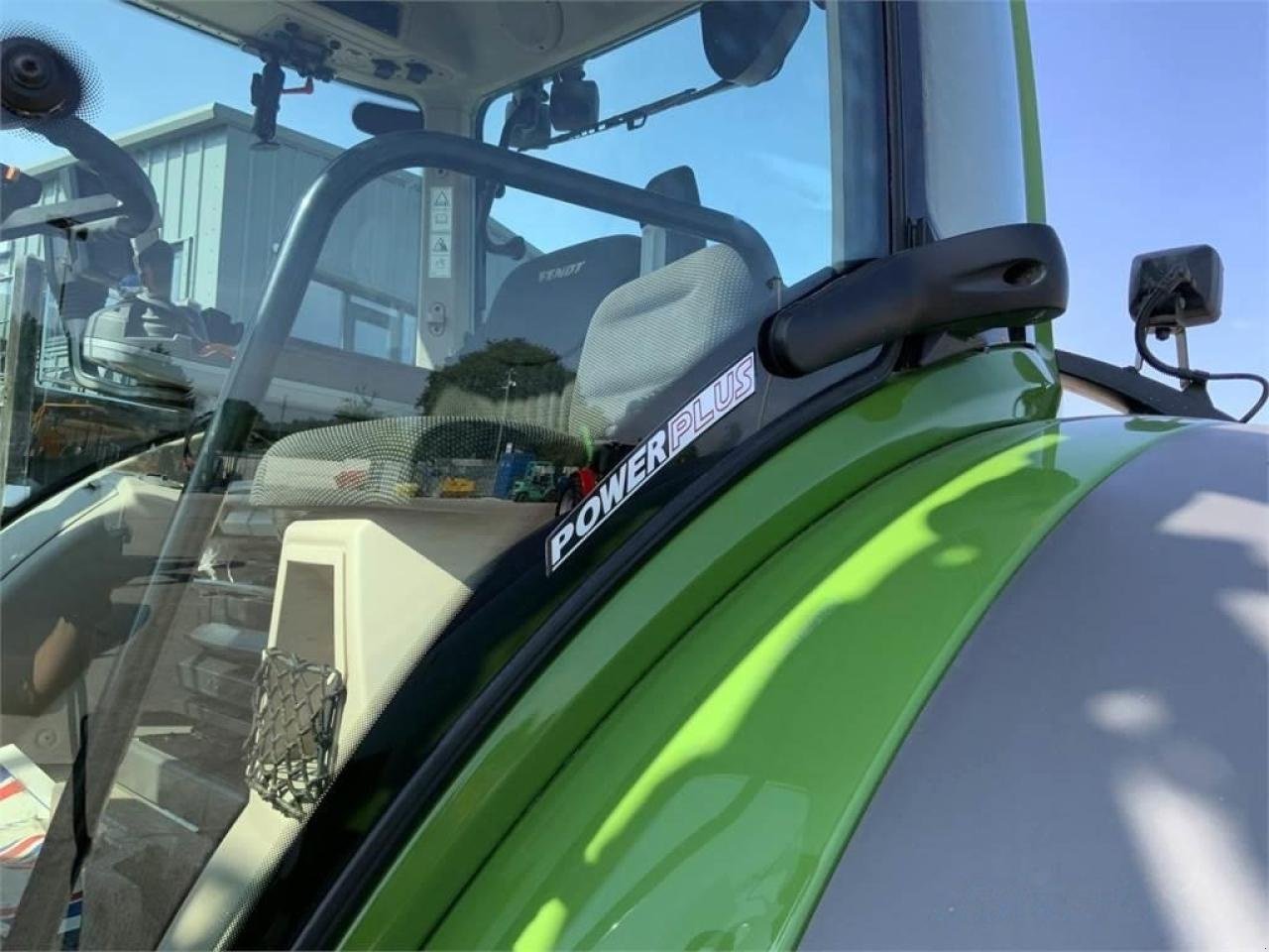 Traktor типа Fendt 513 power plus tractor (st10642), Gebrauchtmaschine в SHAFTESBURY (Фотография 19)