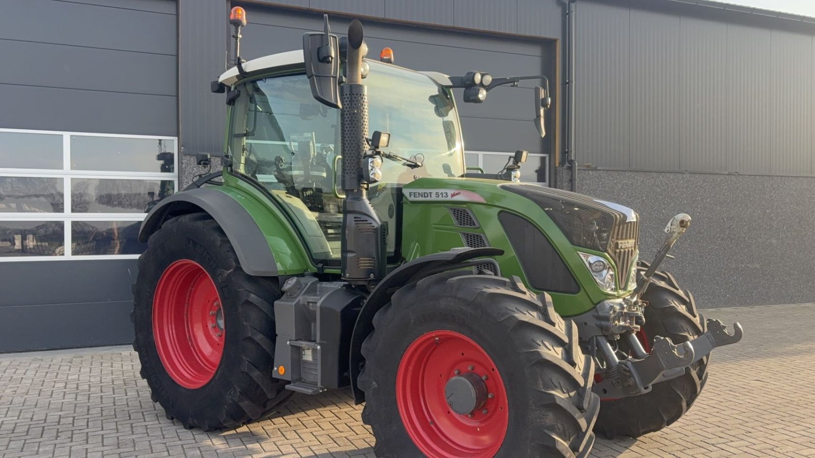 Traktor typu Fendt 513 powerplus, Gebrauchtmaschine w Wapenveld (Zdjęcie 1)