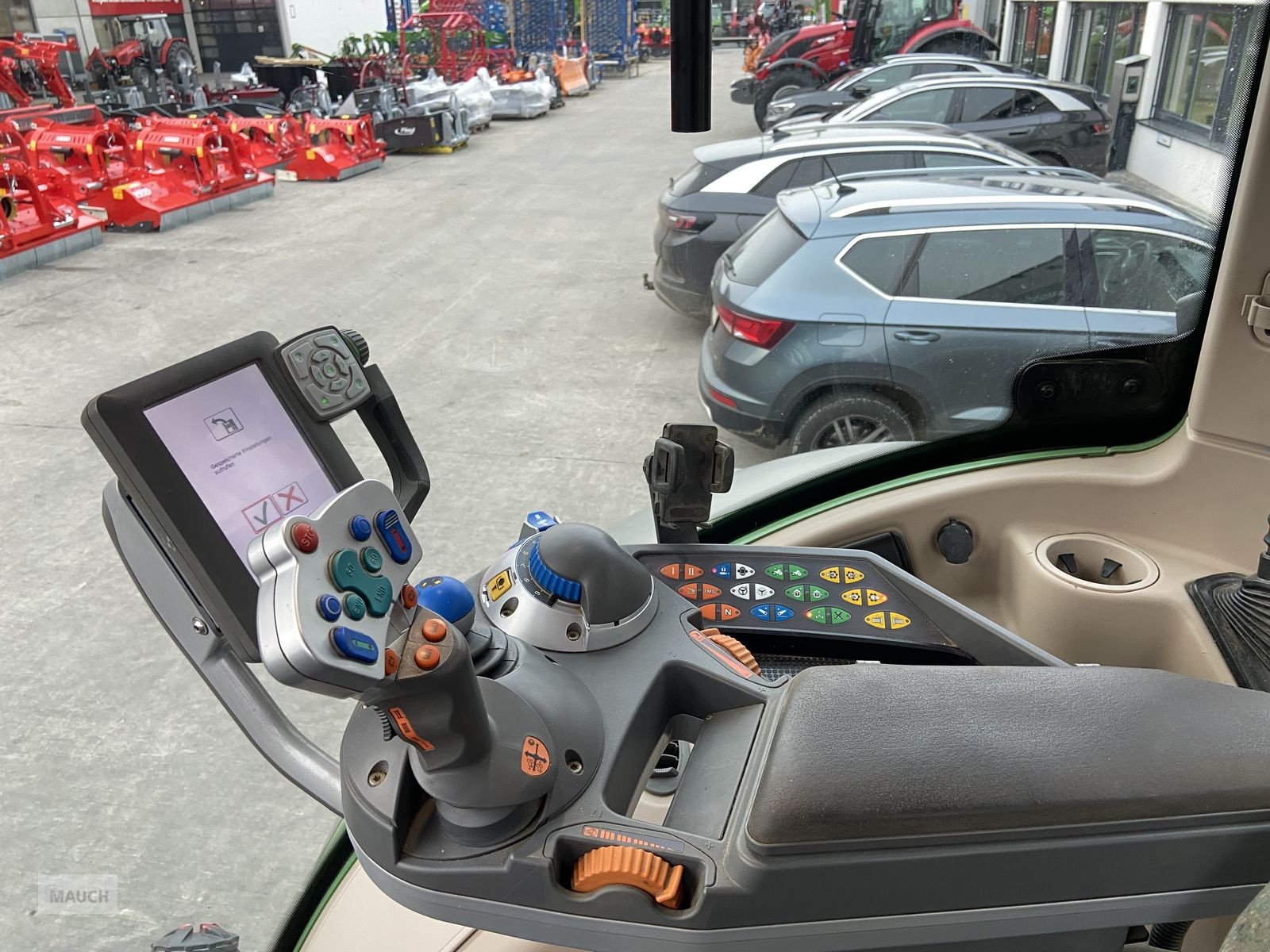 Traktor типа Fendt 513 Vario Power, Gebrauchtmaschine в Burgkirchen (Фотография 12)