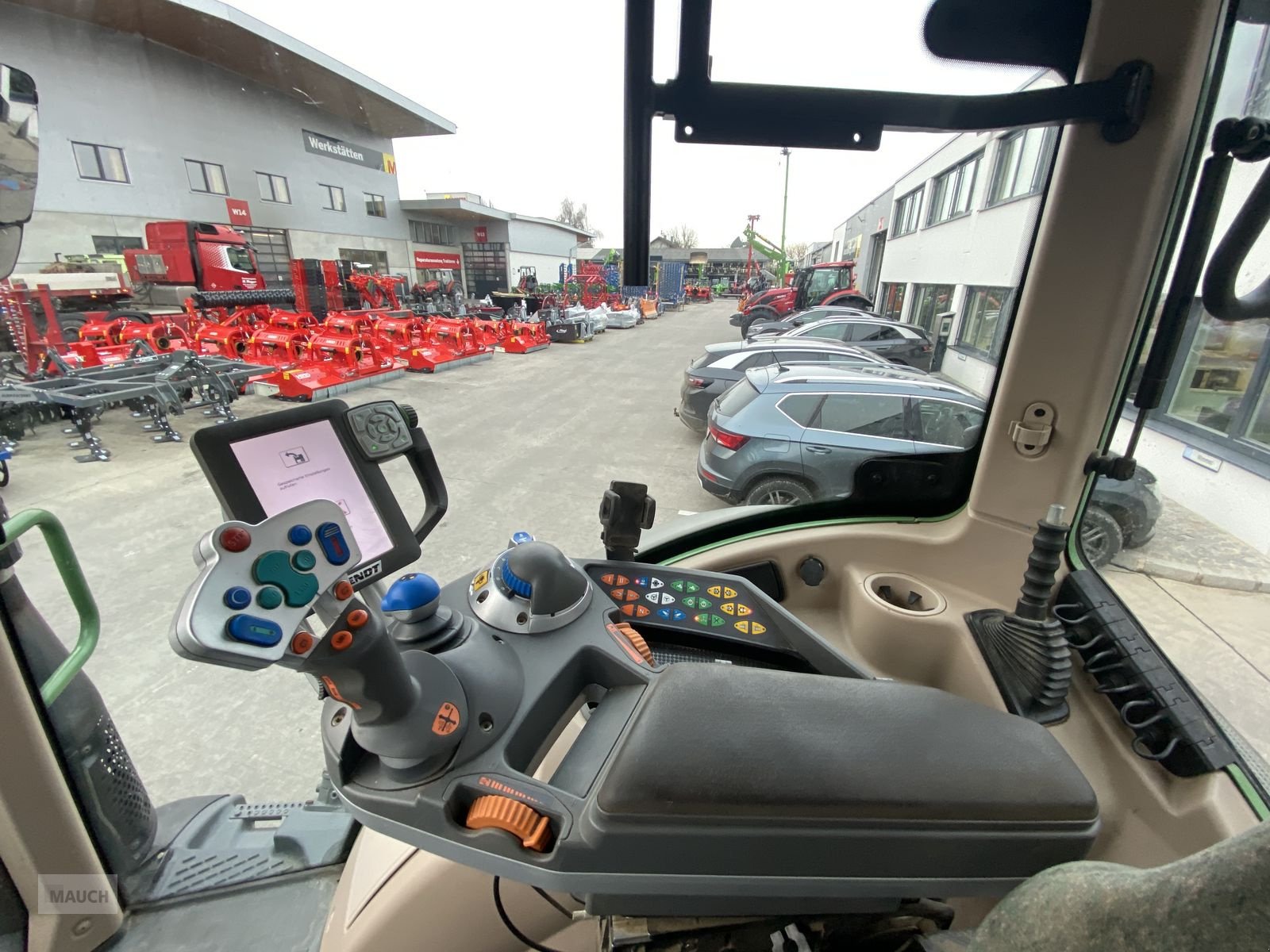 Traktor типа Fendt 513 Vario Power, Gebrauchtmaschine в Burgkirchen (Фотография 16)