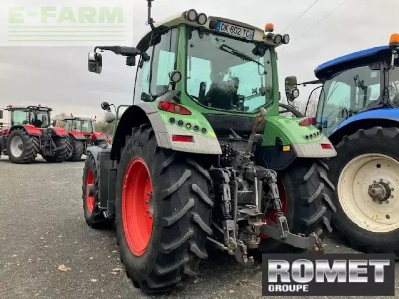 Traktor a típus Fendt 513 vario profi+ ProfiPlus, Gebrauchtmaschine ekkor: GENNES-SUR-GLAIZE (Kép 3)