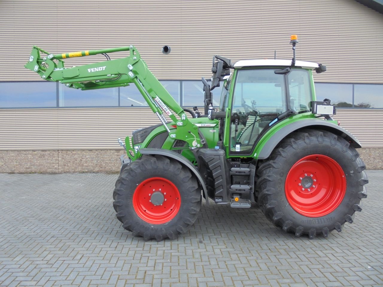 Traktor des Typs Fendt 514 / 516 power plus gps, Neumaschine in Houten (Bild 2)