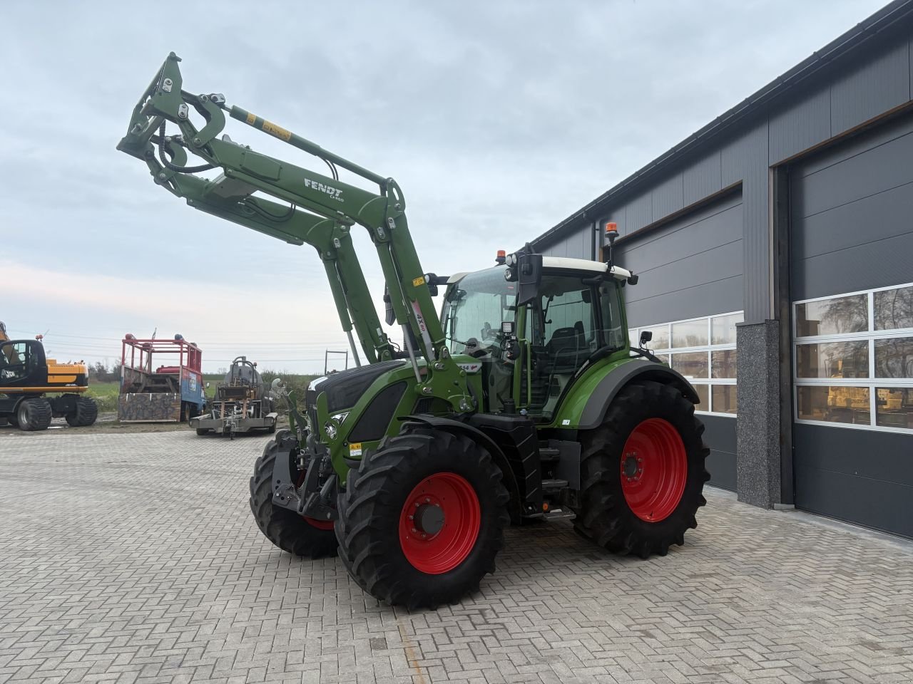 Traktor типа Fendt 514 powerplus, Gebrauchtmaschine в Wapenveld (Фотография 3)