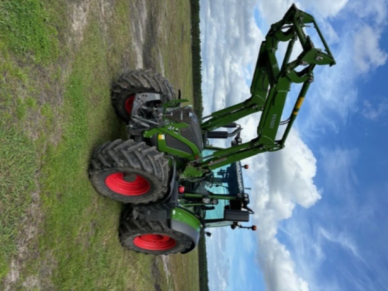 Traktor des Typs Fendt 514 Vario One Profi+, Gebrauchtmaschine in Castel-Sarrazin (Bild 3)