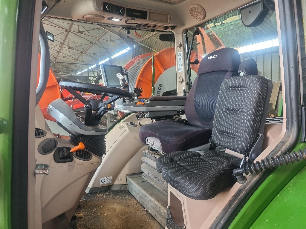 Traktor typu Fendt 514 VARIO PROFI +, Gebrauchtmaschine v Calmont (Obrázek 5)