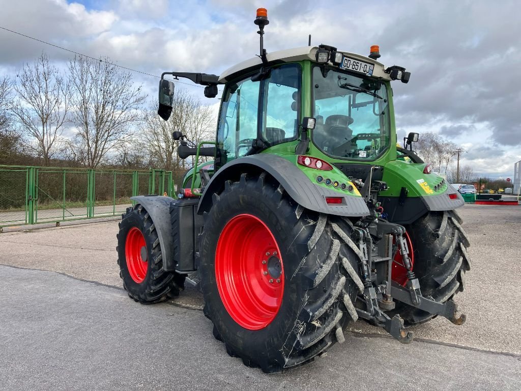 Traktor du type Fendt 514 VARIO PROFI + S4, Gebrauchtmaschine en VIRECOURT (Photo 8)
