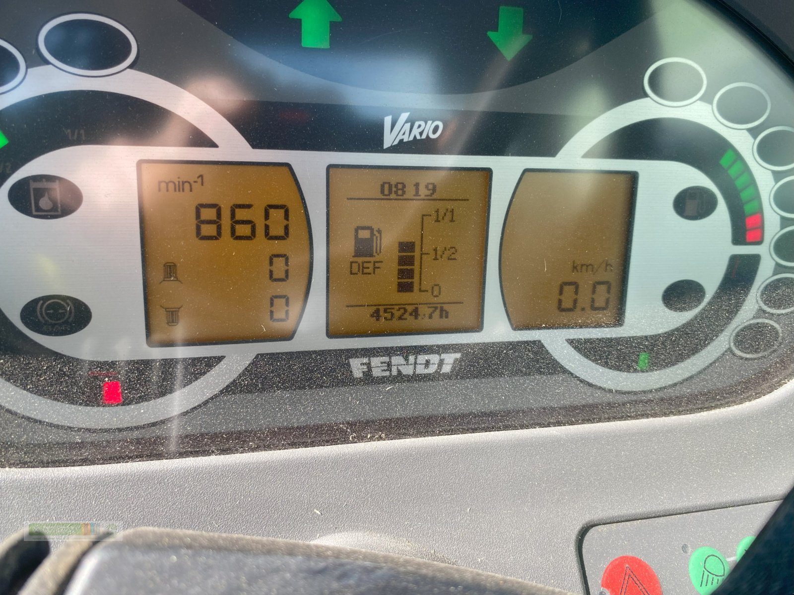 Traktor des Typs Fendt 514 Vario Profi, Gebrauchtmaschine in Tirschenreuth (Bild 8)