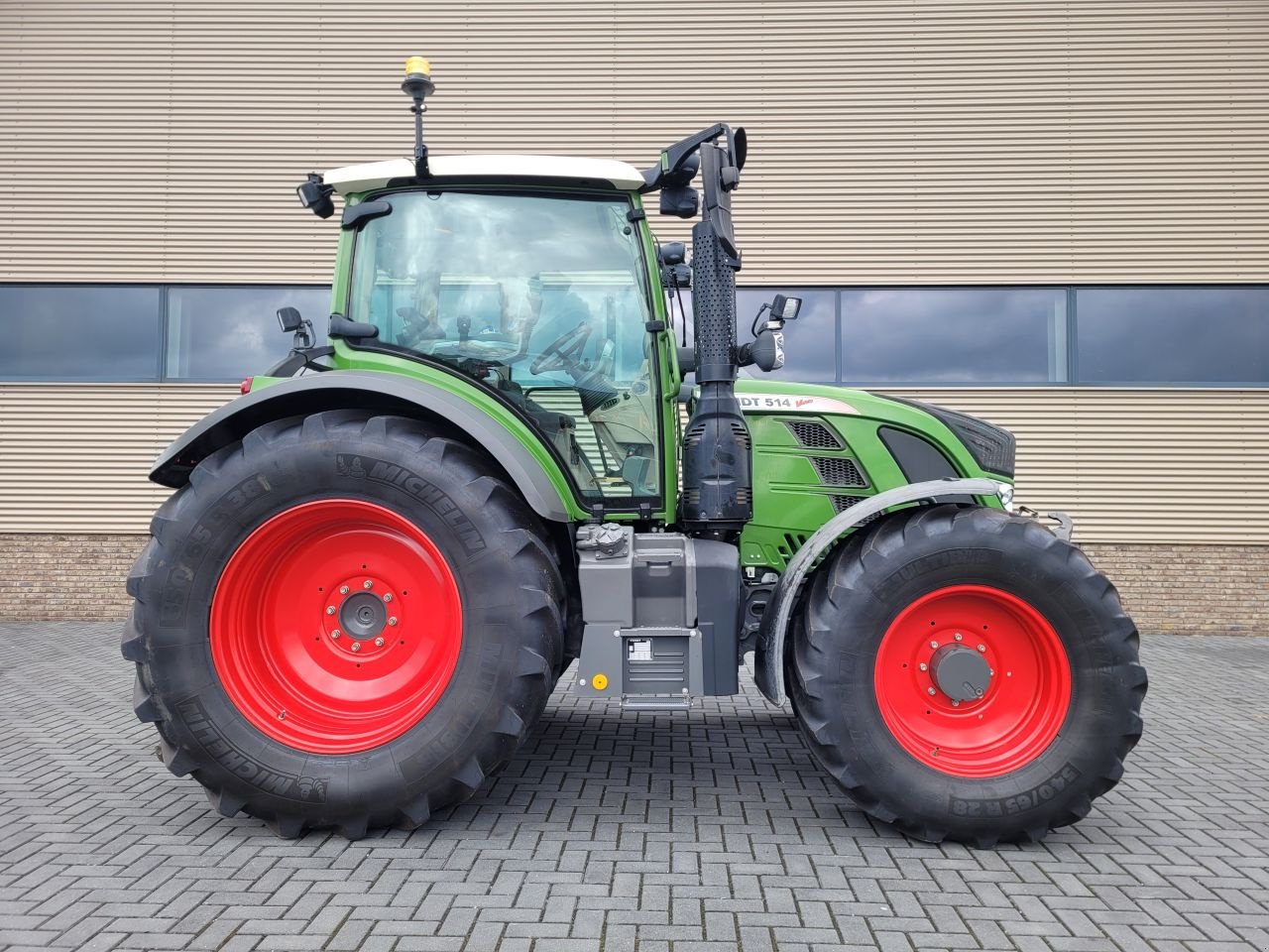 Traktor des Typs Fendt 514 vario s4 power plus 512/516, Gebrauchtmaschine in Houten (Bild 7)