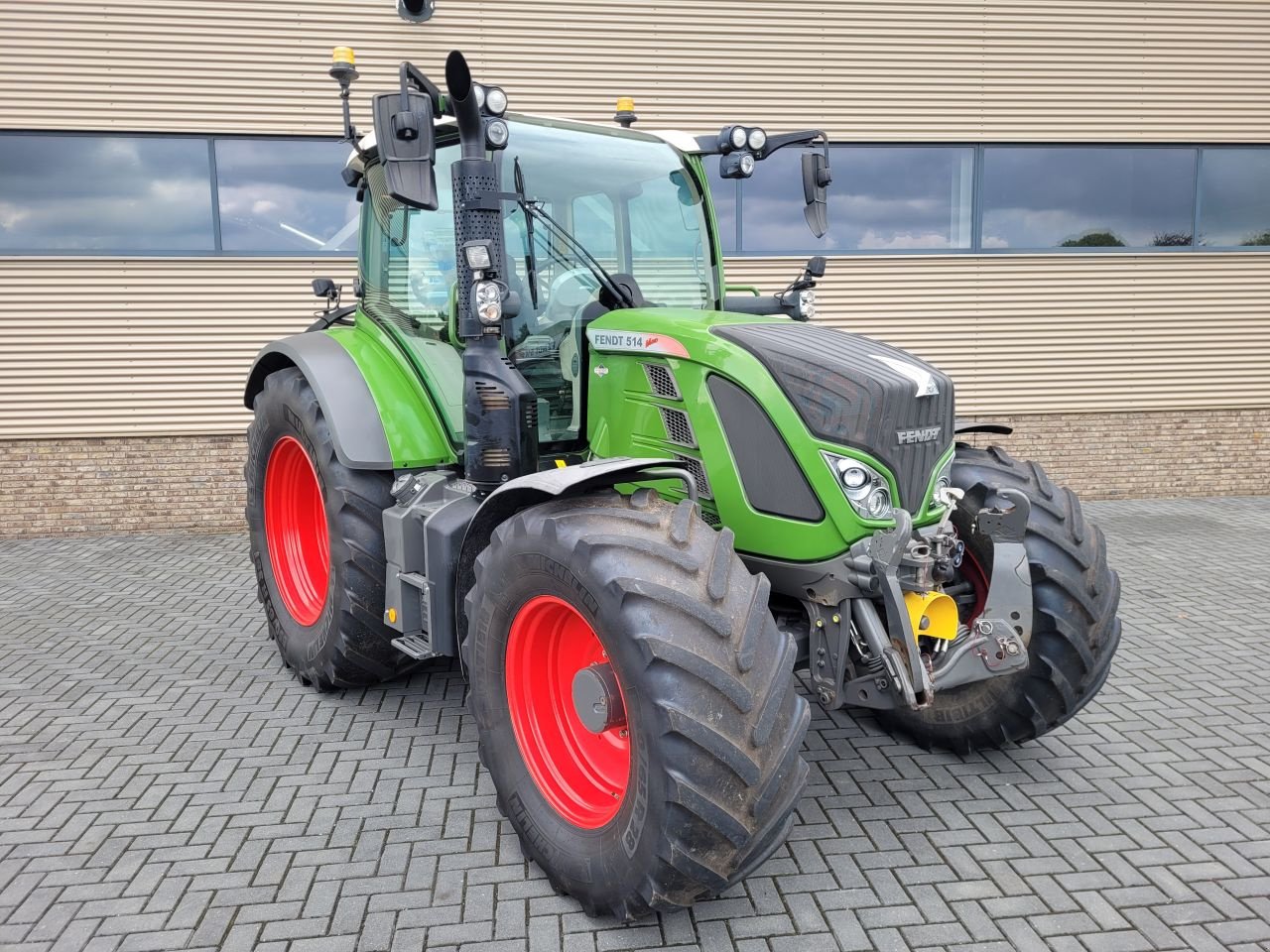 Traktor des Typs Fendt 514 vario s4 power plus 512/516, Gebrauchtmaschine in Houten (Bild 8)
