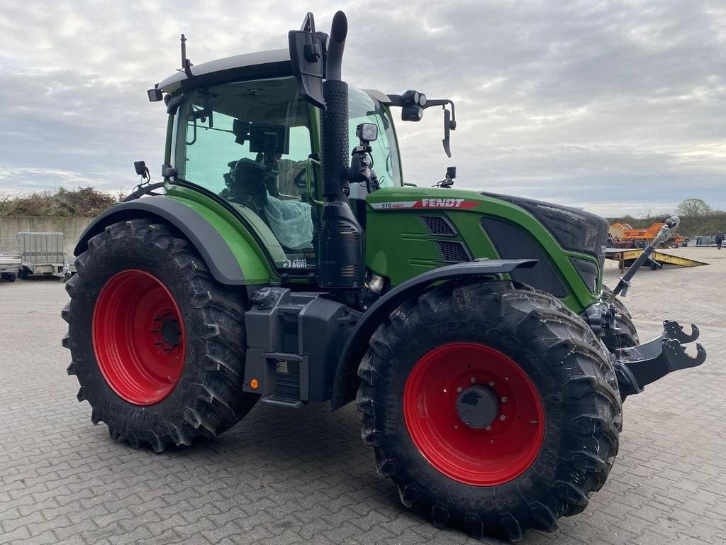 Traktor типа Fendt 516 Power Plus GEN3, Gebrauchtmaschine в Hapert (Фотография 3)