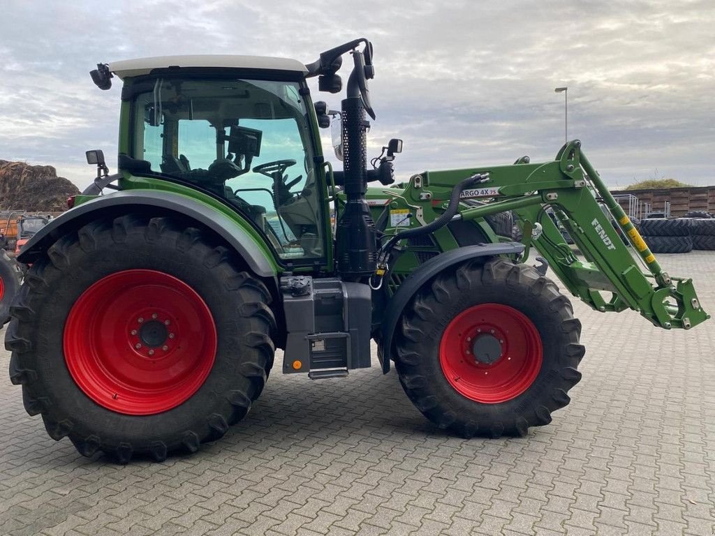 Traktor типа Fendt 516 Power Plus GEN3, Gebrauchtmaschine в Hapert (Фотография 3)