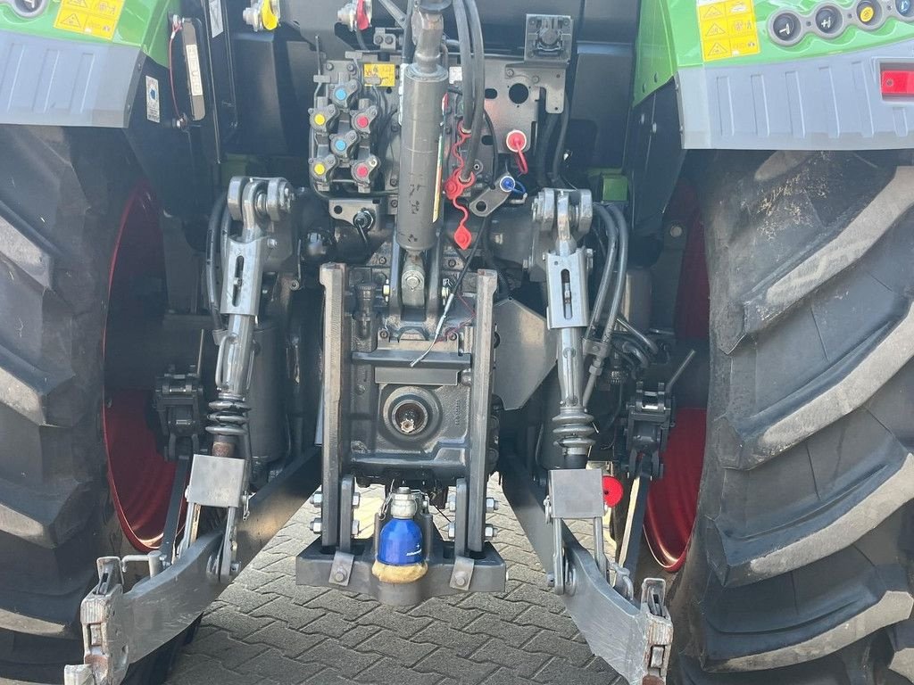 Traktor of the type Fendt 516 Power Plus GEN3, Gebrauchtmaschine in Hapert (Picture 8)