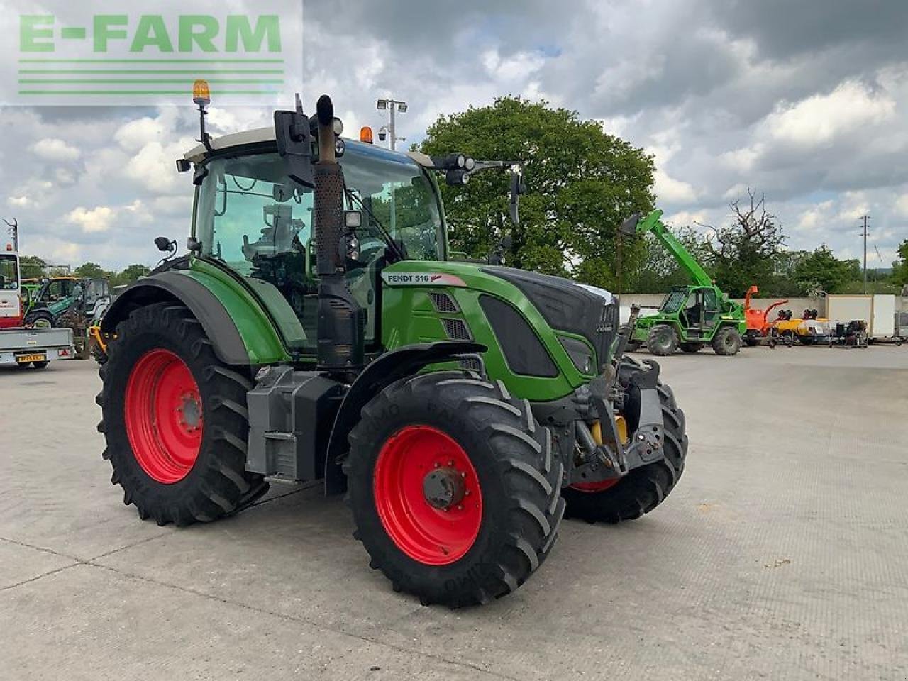 Traktor of the type Fendt 516 power plus tractor (st26147), Gebrauchtmaschine in SHAFTESBURY (Picture 2)
