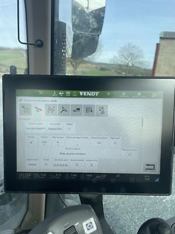 Traktor des Typs Fendt 516 POWER PLUS, Gebrauchtmaschine in PEYROLE (Bild 6)