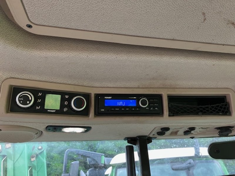 Traktor des Typs Fendt 516 PROFI +, Gebrauchtmaschine in UZEMAIN (Bild 11)