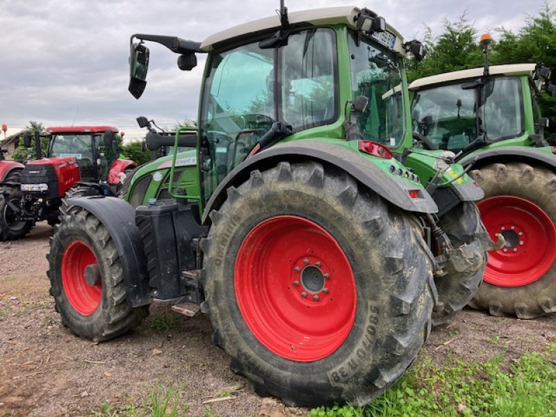 Traktor des Typs Fendt 516 PROFI +, Gebrauchtmaschine in UZEMAIN (Bild 4)