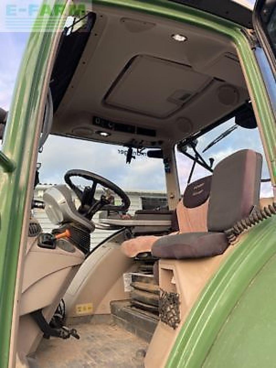 Traktor του τύπου Fendt 516 profi plus, Gebrauchtmaschine σε MONFERRAN (Φωτογραφία 10)