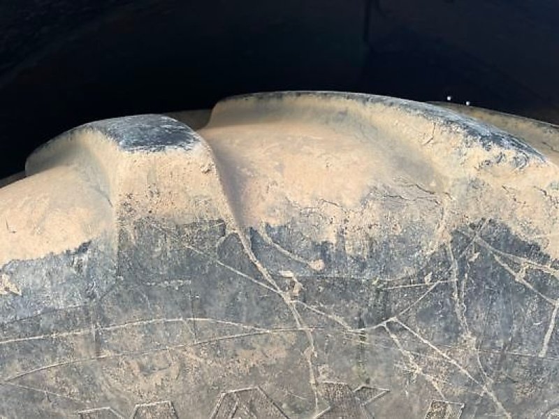 Traktor des Typs Fendt 516 PROFI PLUS, Gebrauchtmaschine in PEYROLE (Bild 5)