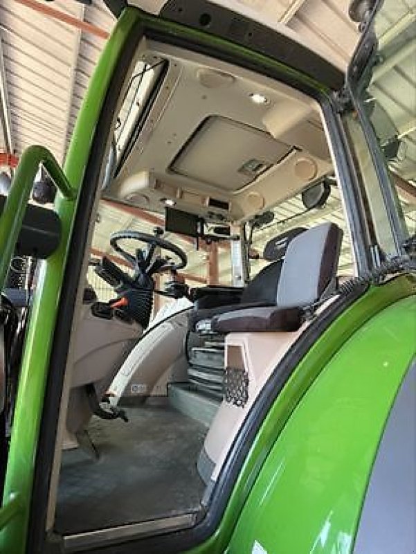 Traktor del tipo Fendt 516 PROFI PLUS, Gebrauchtmaschine en PEYROLE (Imagen 7)
