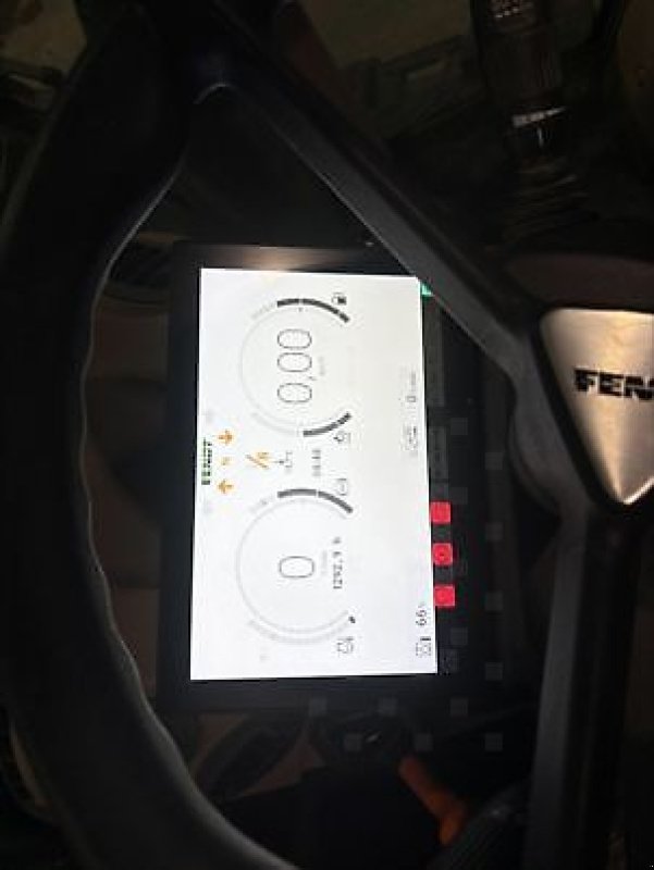 Traktor del tipo Fendt 516 PROFI PLUS, Gebrauchtmaschine en PEYROLE (Imagen 8)