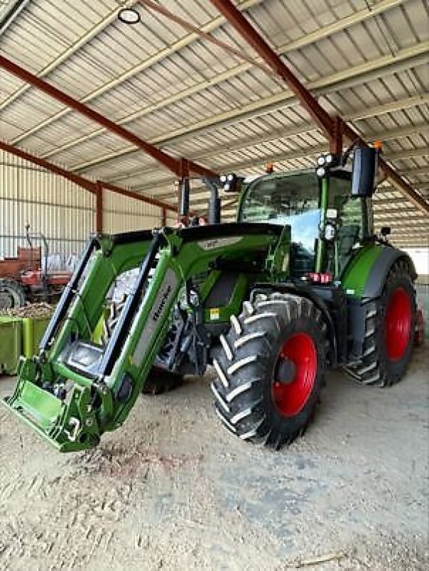Traktor del tipo Fendt 516 PROFI PLUS, Gebrauchtmaschine en PEYROLE (Imagen 2)