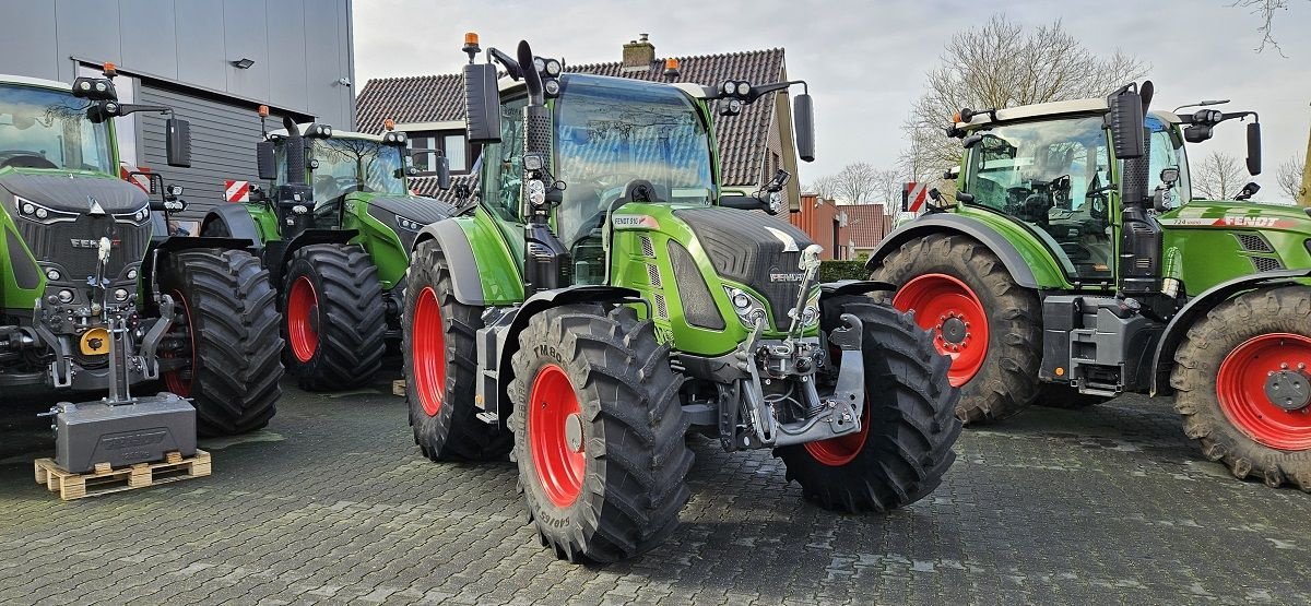 Traktor des Typs Fendt 516 ProfiPlus, Gebrauchtmaschine in Staphorst (Bild 1)