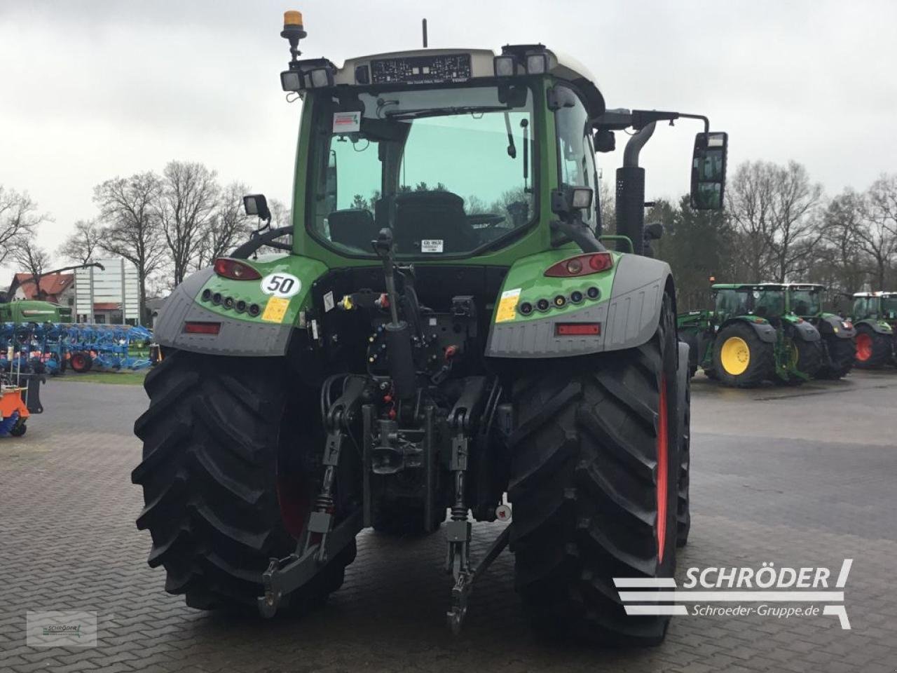 Traktor des Typs Fendt 516 S4 PROFI PLUS, Gebrauchtmaschine in Lastrup (Bild 3)