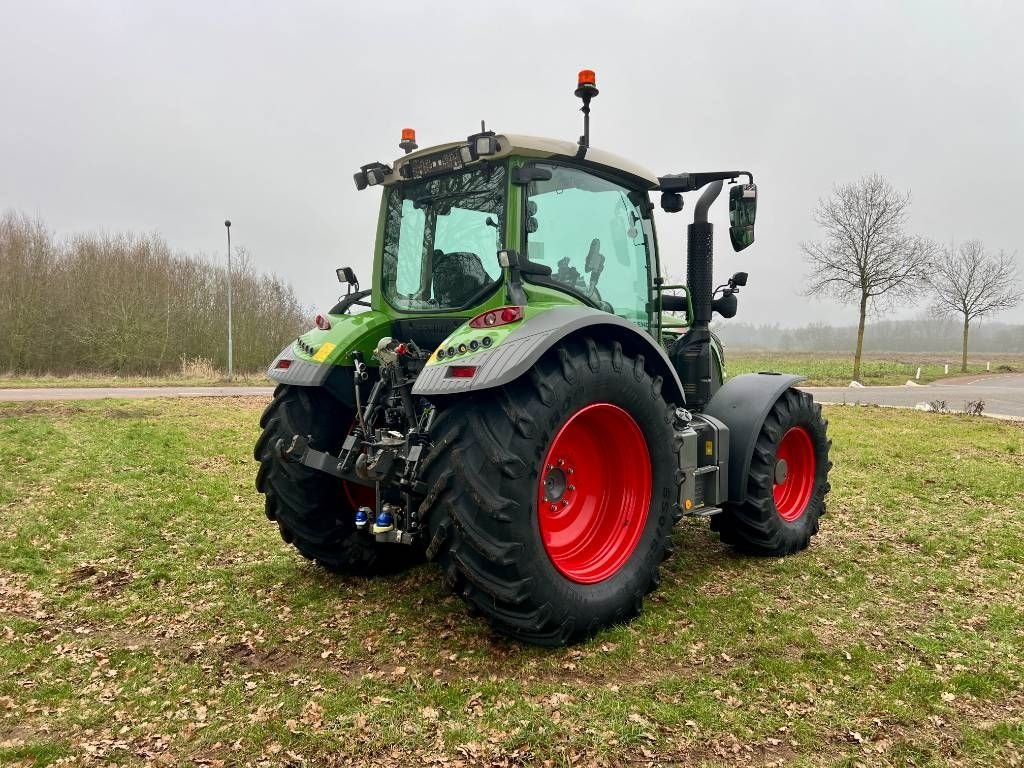 Traktor tip Fendt 516 S4 ProfiPlus, Gebrauchtmaschine in Nijkerkerveen (Poză 2)