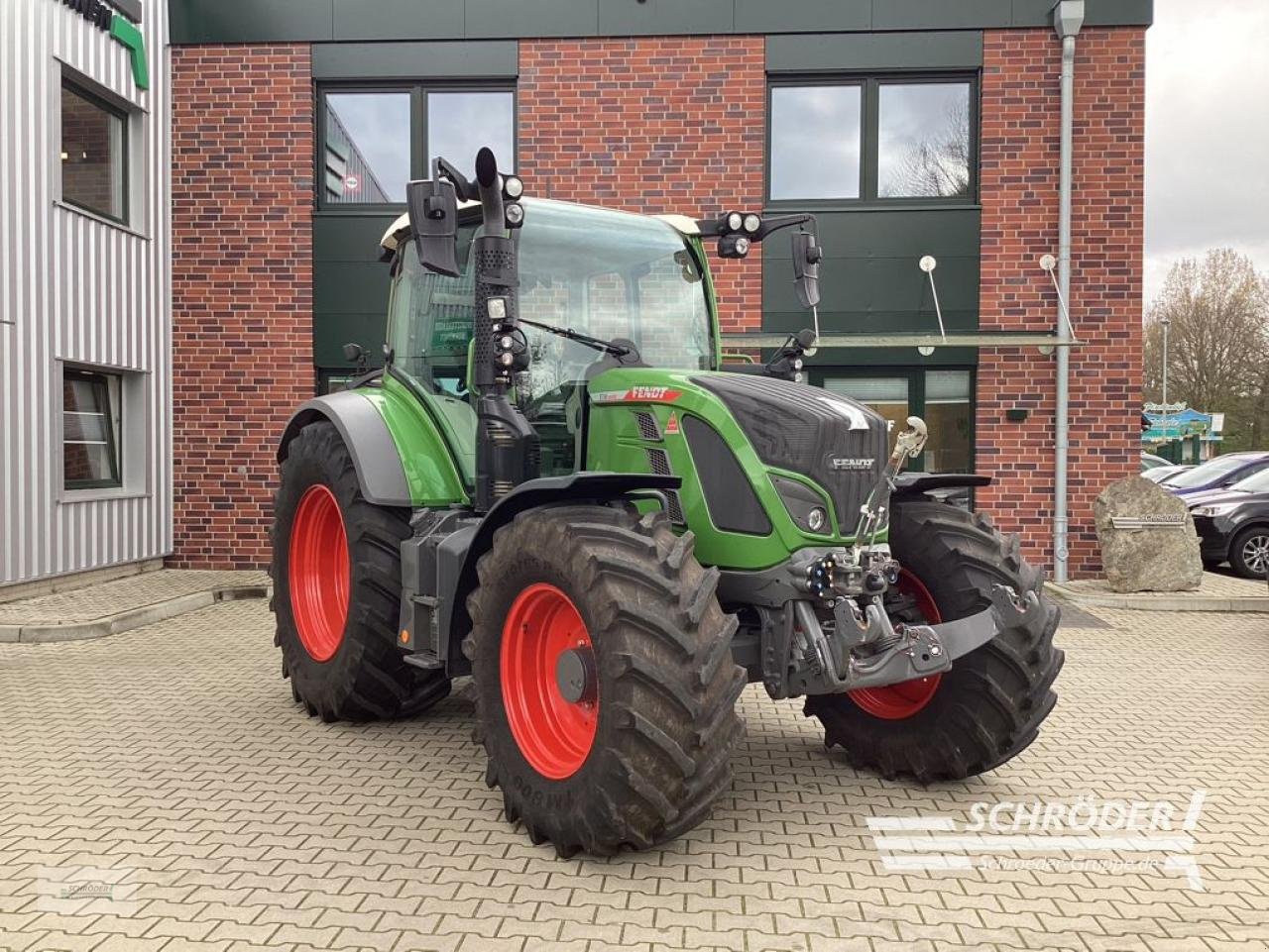 Traktor des Typs Fendt 516 VARIO GEN3 POWER PLUS, Gebrauchtmaschine in Wildeshausen (Bild 4)