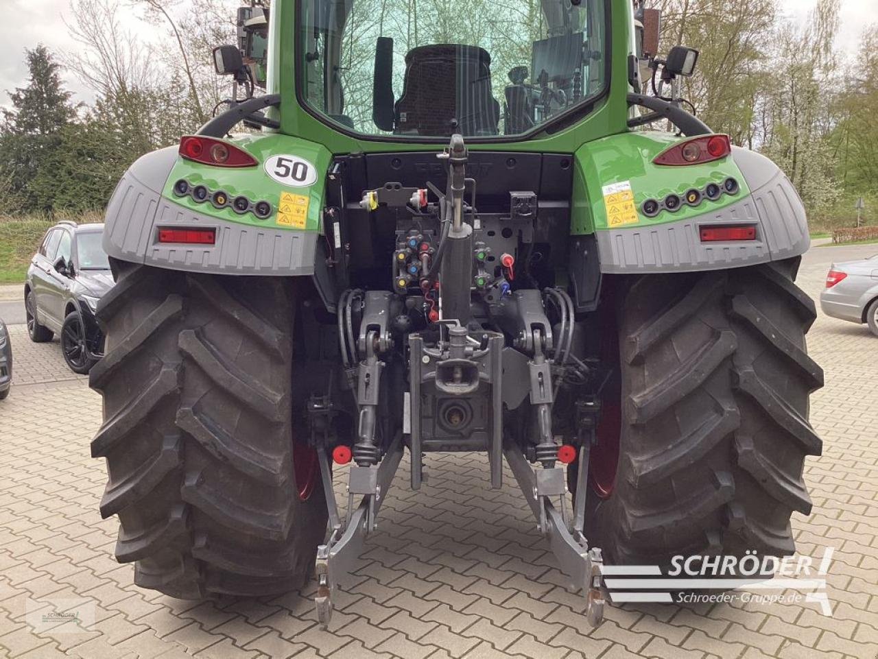 Traktor des Typs Fendt 516 VARIO GEN3 POWER PLUS, Gebrauchtmaschine in Wildeshausen (Bild 9)