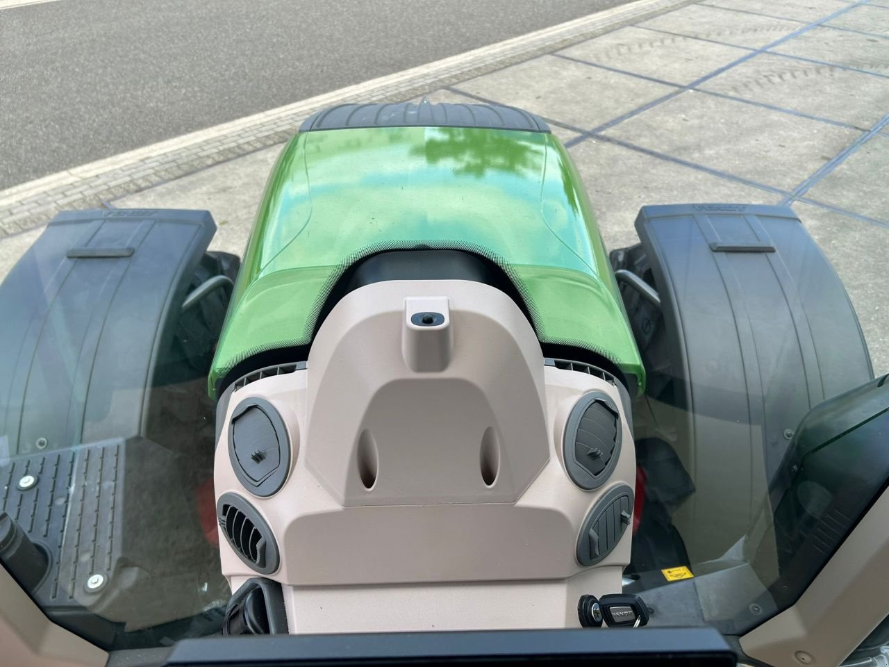 Traktor des Typs Fendt 516 vario Gen3 Power, Neumaschine in Joure (Bild 11)