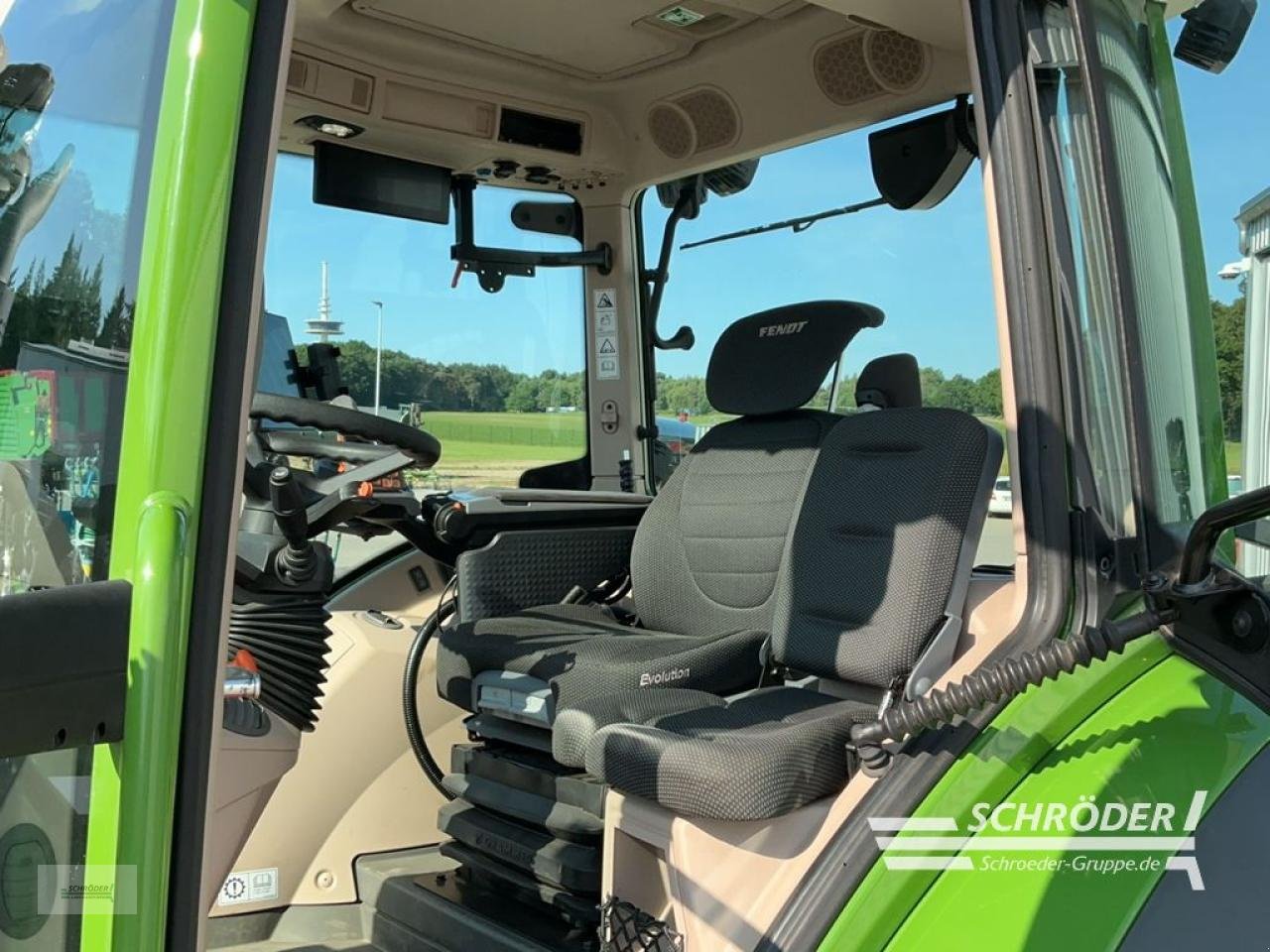 Traktor typu Fendt 516 VARIO GEN3 PROFI PLUS, Gebrauchtmaschine v Wildeshausen (Obrázek 14)