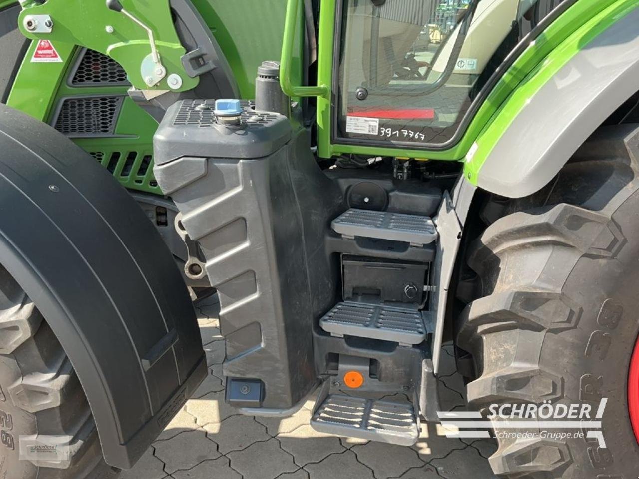 Traktor typu Fendt 516 VARIO GEN3 PROFI PLUS, Gebrauchtmaschine v Wildeshausen (Obrázek 19)